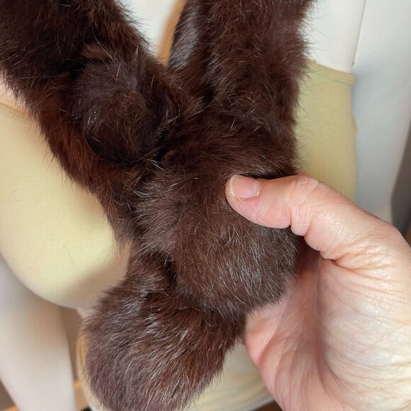 Genuine Rabbit Fur Scarf - Picture 6 of 7